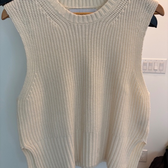 T.Line Sweater Vest - Picture 3 of 3